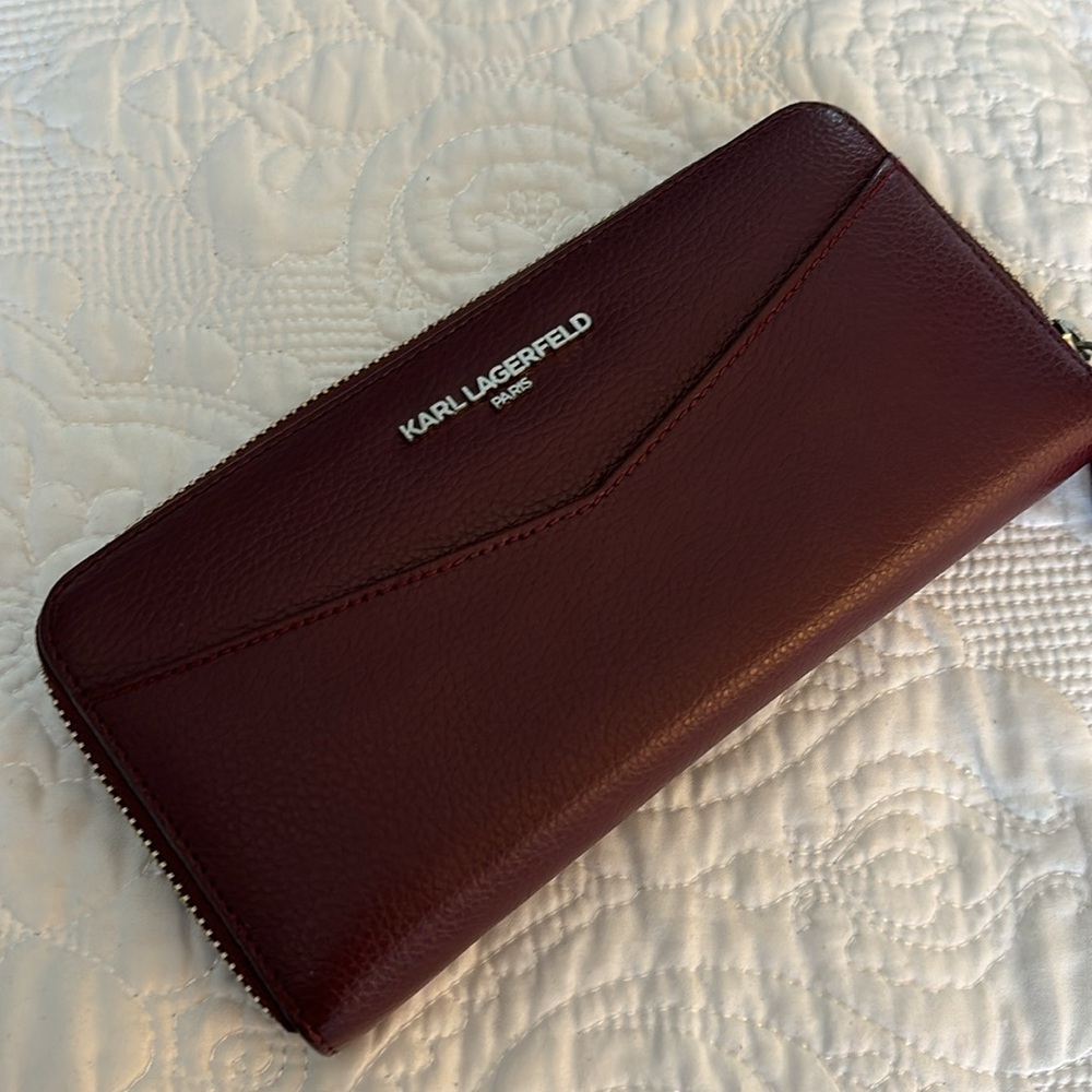 Wallet - Picture 3 of 4